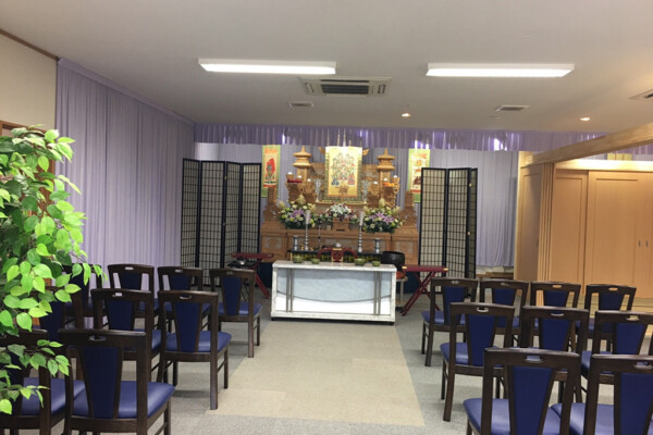 家族葬の花水木 羽ノ浦メモリアルホール祭壇